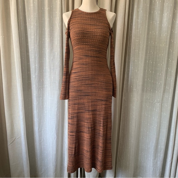 Zara Dresses & Skirts - ZARA RUSTY ORANGE OPEN SHOULDER MAXI SLEEVED RIBBED DRESS M